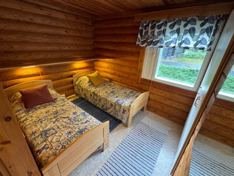 6 henkilön mökki