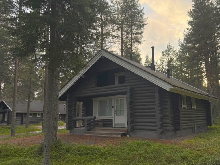 6 henkilön mökki